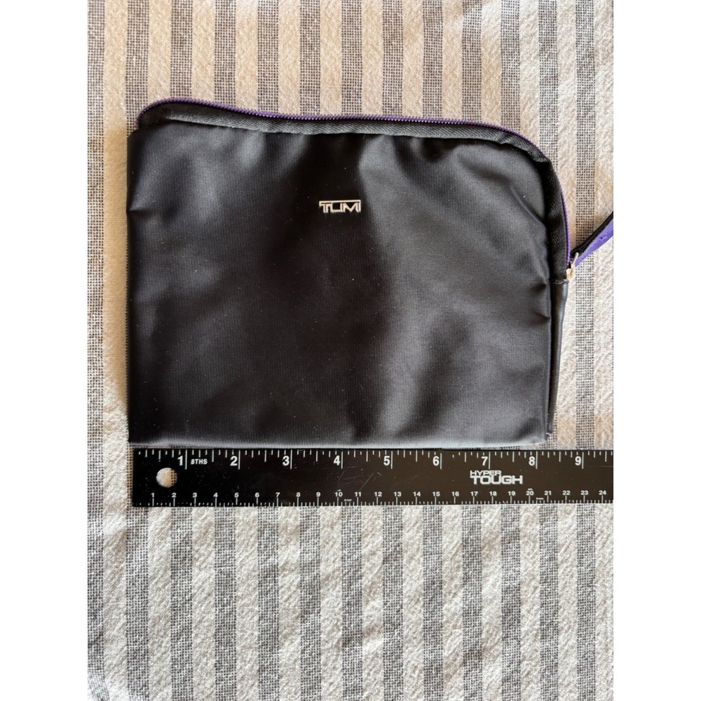 Tumi for Delta Black and Purple Zipper Pouch - Picture 4 of 5